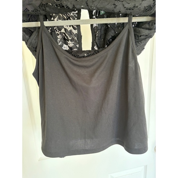 EUC wild fable Elegant Black Lace Long Sleeve Top in Size Medium - Picture 9 of 11